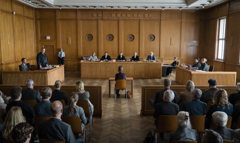 „Ferdinand von Schirach – Glauben“ (c) RTL+ Als Vorlage für „Ferdinand von Schirach – Glauben“ dienten die Wormser Prozesse (c) RTL+