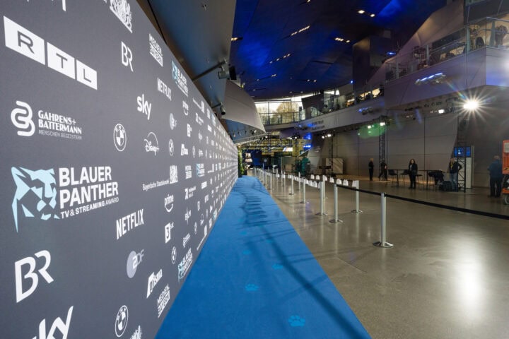 Blauer Teppich, Blauer Panther - TV & Streaming Award 2024, BMW Welt, München, 23. Oktober 2024, Foto: Jens Hartmann für Medien.Bayern GmbH
